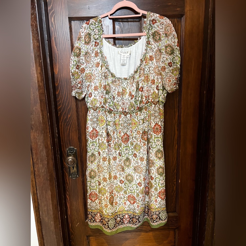 3X silk blend floral dress, deep scoop neckline